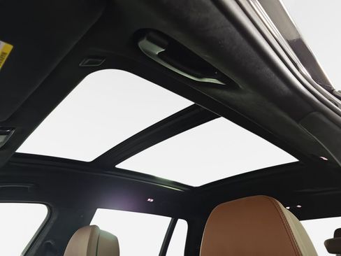 New 2026 BMW X7 M60i image 31