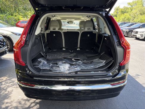 Certified 2024 Volvo XC90 T8 Ultimate w/ Protection Package Premier AWD/4WD image 34