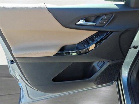 New 2026 Chevrolet Equinox ACTIV w/ Convenience Package III image 16