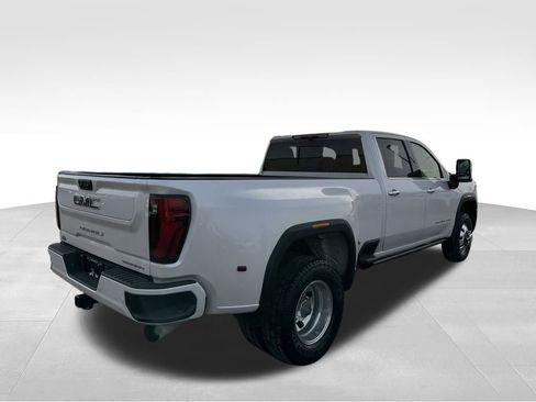 Used 2024 GMC Sierra 3500 Denali Ultimate image 19