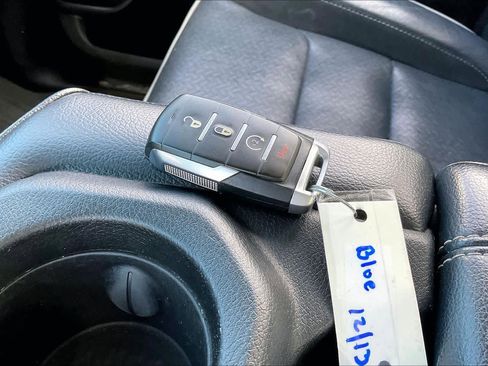 Used 2021 RAM 1500 Laramie image 13