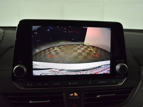 Certified 2025 Nissan Altima 2.5 SR image 22