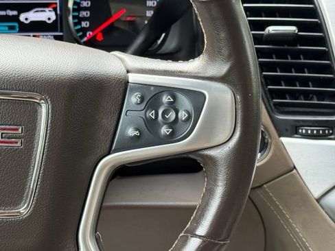 Used 2018 GMC Yukon SLT AWD/4WD image 27