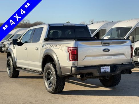 Used 2018 Ford F150 Raptor w/ Equipment Group 802A Luxury image 6