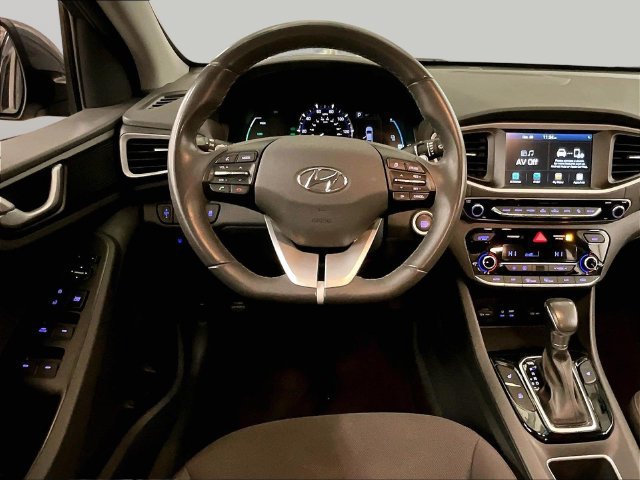Used 2019 Hyundai Ioniq Plug-In Hybrid FWD image 5