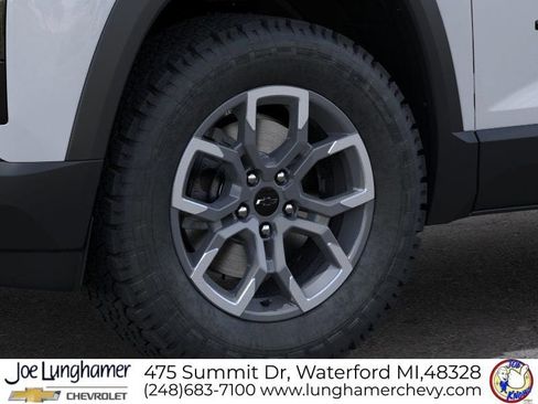 New 2026 Chevrolet Equinox ACTIV AWD/4WD image 9