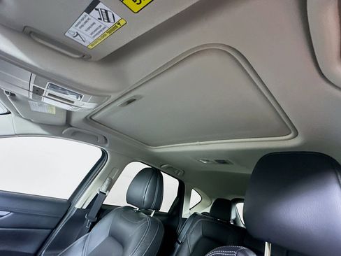 Used 2025 MAZDA CX-5 AWD 2.5 S w/ Preferred Package image 26