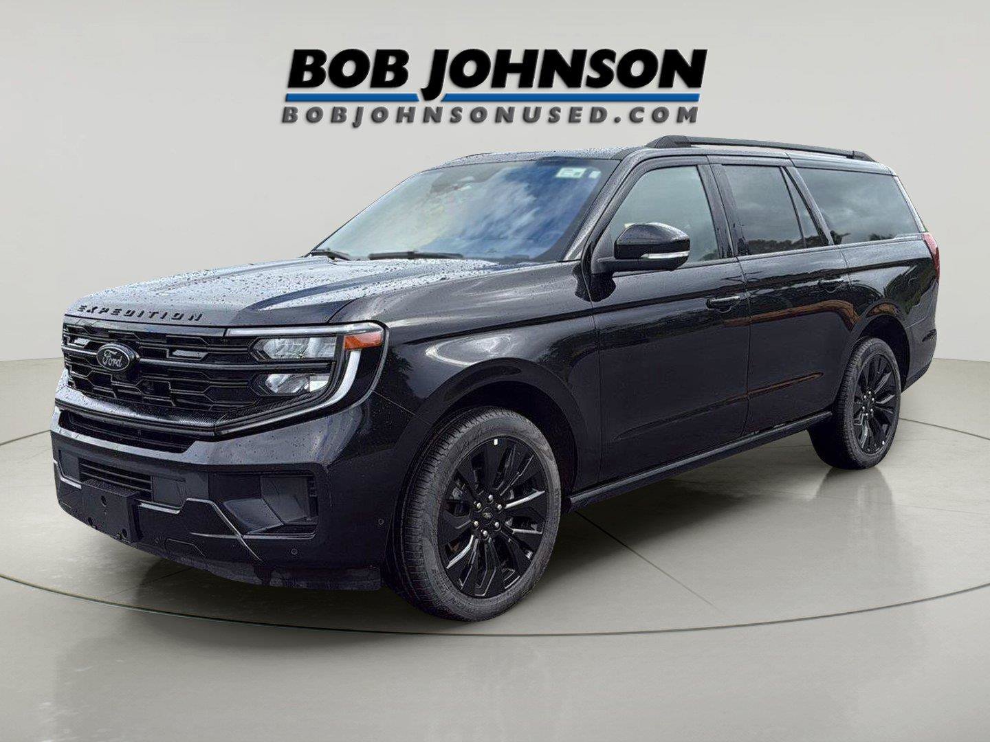 Used 2025 Ford Expedition Max Platinum w/ Stealth Appearance Package AWD/4WD image 3