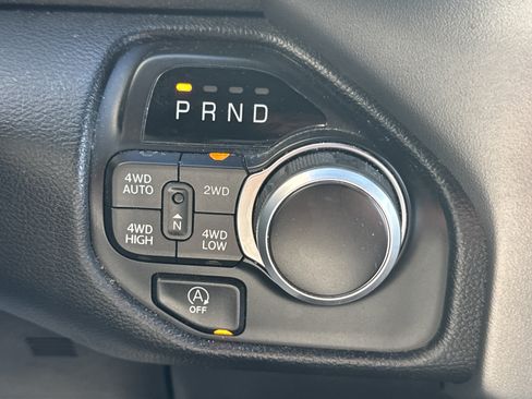 Used 2022 RAM 1500 Big Horn AWD/4WD image 23