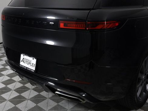 Used 2024 Land Rover Range Rover Sport Dynamic SE image 46