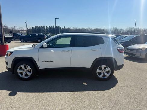 Used 2019 Jeep Compass Latitude w/ Popular Equipment Group image 9