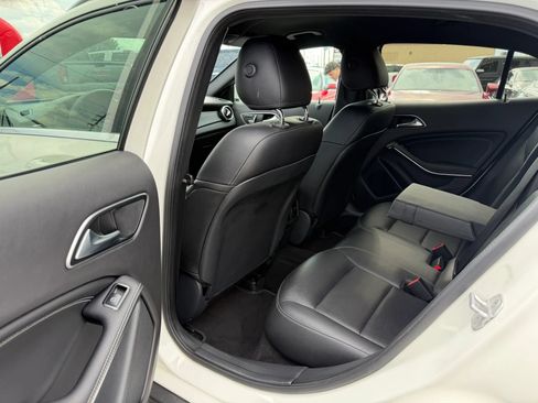 Used 2018 Mercedes-Benz GLA 250 image 7