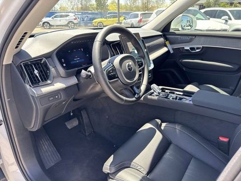 New 2025 Volvo XC90 T8 Ultra w/ Protection Package Premier image 12
