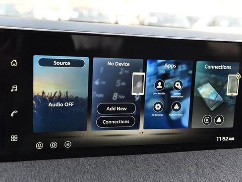 New 2026 Nissan Kicks SV image 14