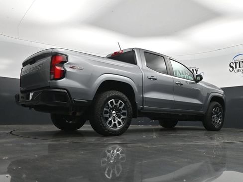 Used 2023 Chevrolet Colorado Z71 w/ Z71 Convenience Package 2 AWD/4WD image 32
