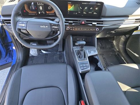 New 2026 Kia Sportage EX image 21