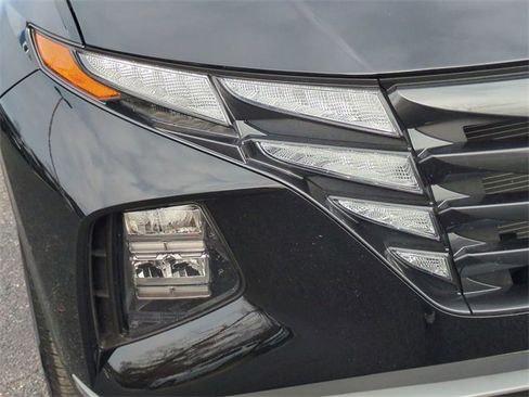 Used 2024 Hyundai Tucson SE image 10