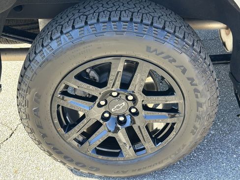 Used 2023 Chevrolet Silverado 1500 RST w/ RST All Star Premium Package image 20