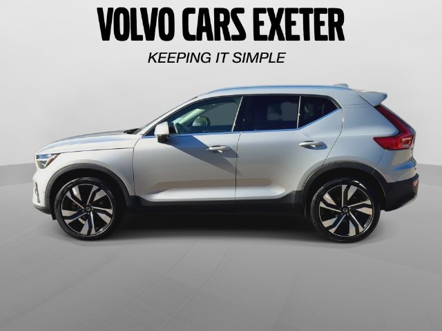 Certified 2024 Volvo XC40 B5 Ultimate w/ Climate Package AWD/4WD image 7