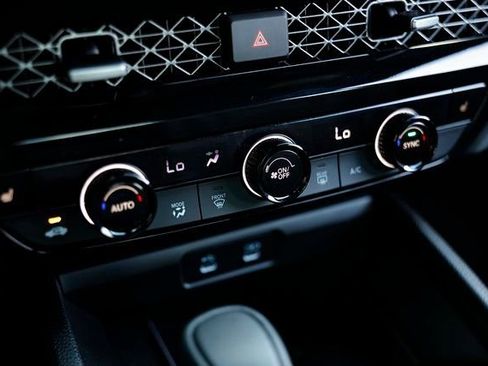 Certified 2025 Honda Accord Sport image 38