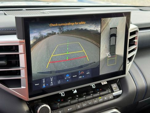 Used 2025 Toyota Tundra Platinum image 36