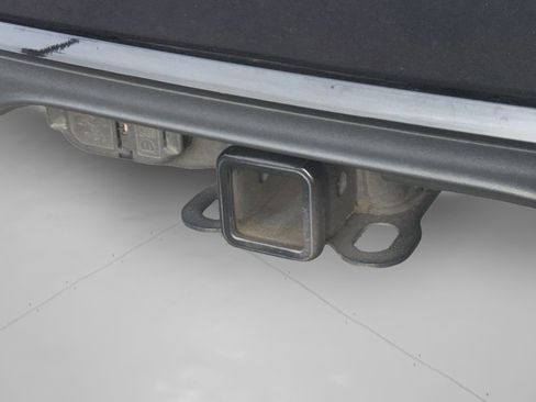 Used 2020 Chrysler Pacifica Touring-L image 33