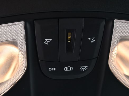 Used 2020 RAM 2500 Big Horn w/ Night Edition AWD/4WD image 37