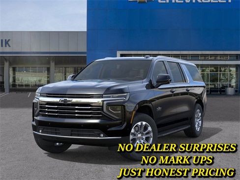 New 2026 Chevrolet Suburban LT w/ Comfort Package image 6
