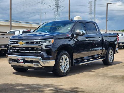 Used 2024 Chevrolet Silverado 1500 LTZ AWD/4WD image 3