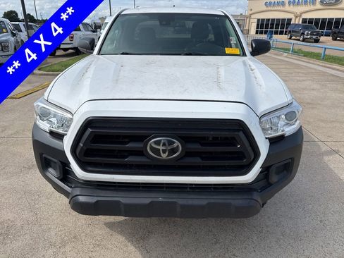 Used 2021 Toyota Tacoma SR AWD/4WD image 2