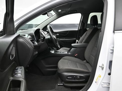 Used 2024 Chevrolet Equinox LT AWD/4WD image 19