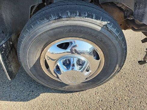Used 2011 Chevrolet Silverado 3500 W/T AWD/4WD image 36