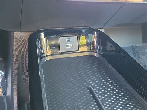 Used 2022 Ford Mustang Mach-E GT image 11