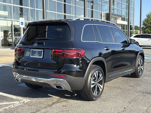Certified 2025 Mercedes-Benz GLB 250 image 3