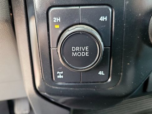 Used 2023 Ford F350 XLT w/ 360-Degree Camera Package AWD/4WD image 14