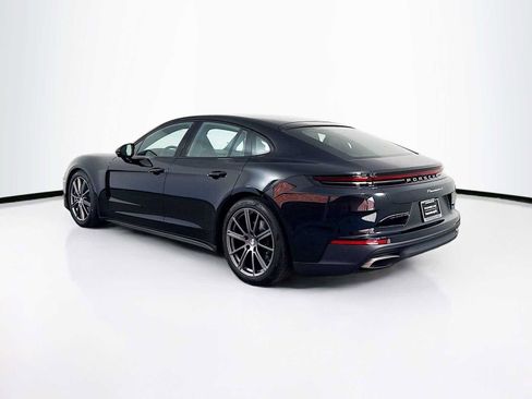 New 2025 Porsche Panamera 4 image 3