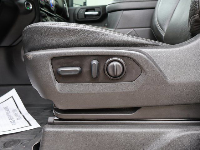 Used 2022 GMC Sierra 3500 Denali AWD/4WD image 45