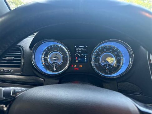 Used 2014 Chrysler 300 S RWD image 32