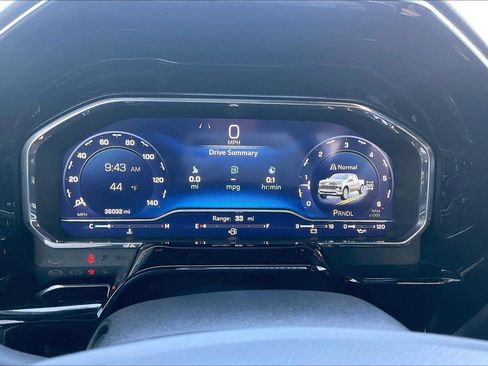 Used 2023 Chevrolet Silverado 1500 LT image 21