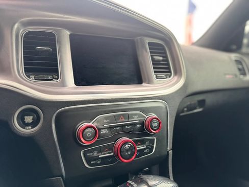 Used 2019 Dodge Charger Scat Pack RWD image 26