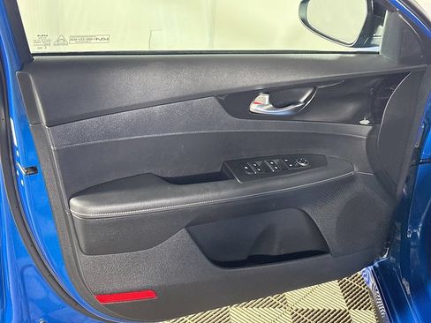 Used 2023 Kia Forte GT-Line FWD image 10
