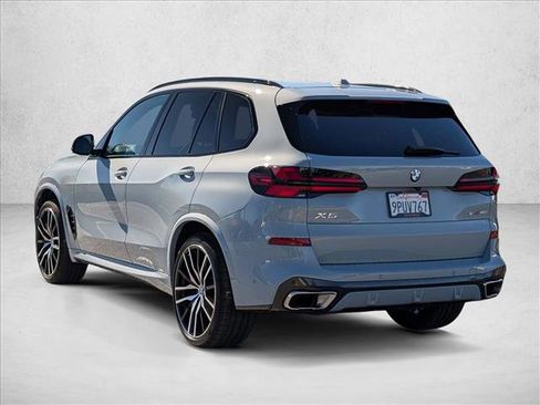 Certified 2025 BMW X5 sDrive40i w/ M Sport Package image 8