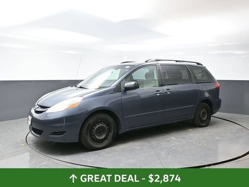 Used 2008 Toyota Sienna LE FWD image 8
