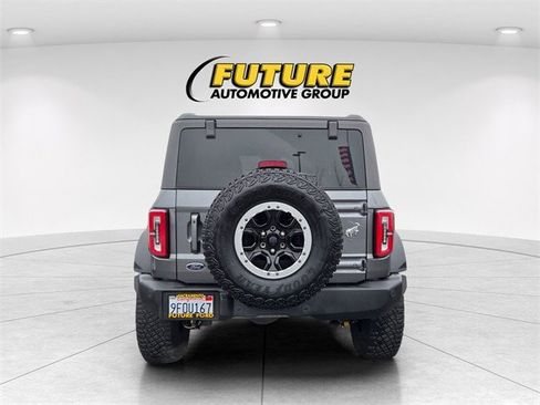 Certified 2023 Ford Bronco Outer Banks w/ Sasquatch Package image 5