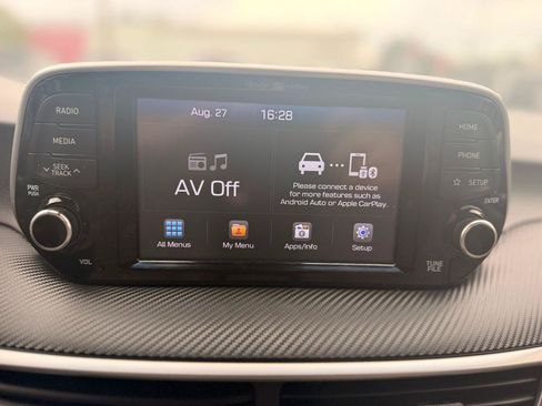 Used 2019 Hyundai Tucson Value FWD image 19