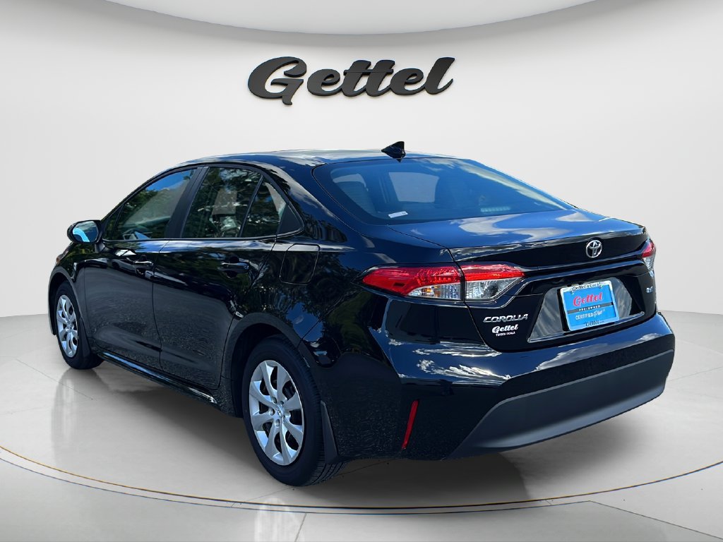 Used 2026 Toyota Corolla LE FWD image 7