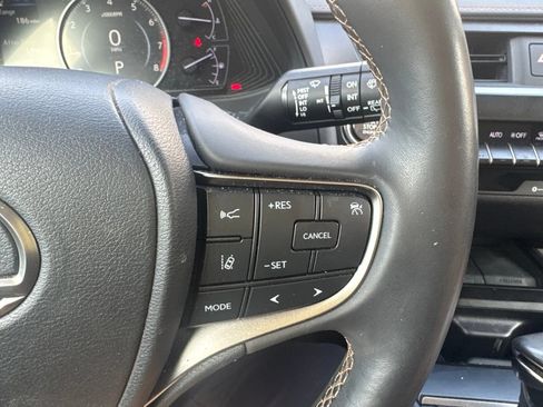 Used 2019 Lexus UX 200 w/ Accessory Package 2 FWD image 15