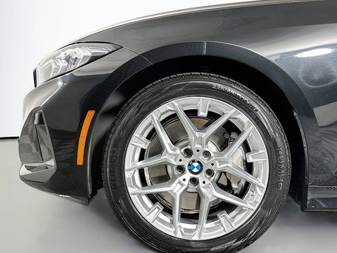 Used 2025 BMW 330i Sedan RWD image 12