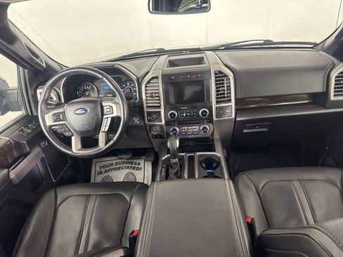 Used 2017 Ford F150 Platinum w/ Equipment Group 701A Luxury image 21