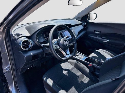 Used 2024 Nissan Kicks SV FWD image 24